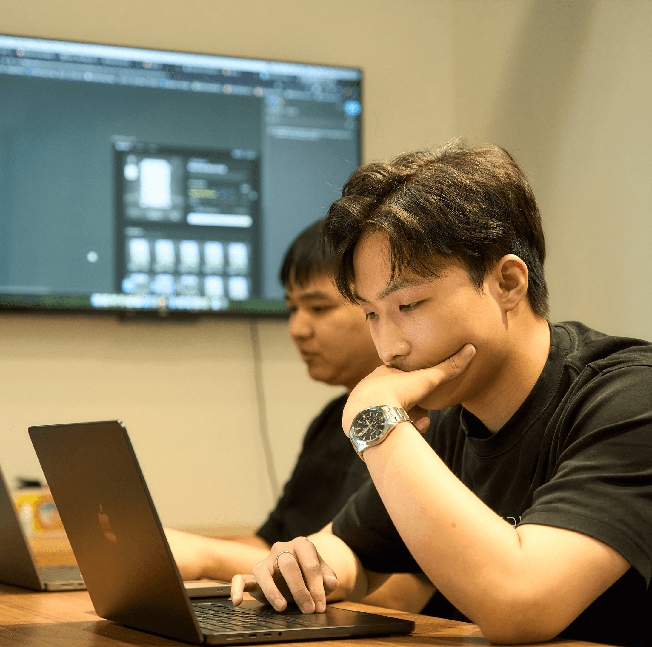 Our team member row 2 1